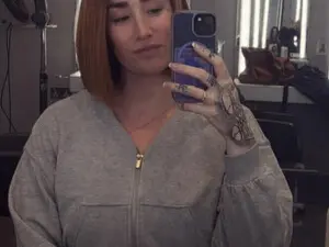 BostonBeckyy  live sex cam