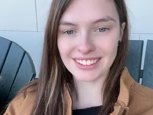 Ivorysunday  live sex cam