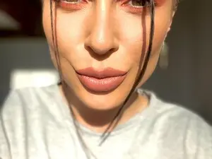 Lannah_  live sex cam