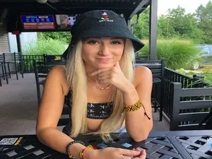 PrincessJade7  live sex cam