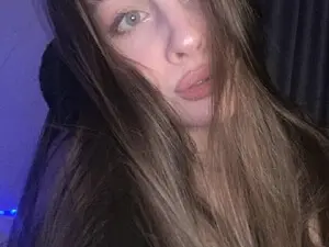 Sappphiree  live sex cam