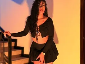 Ashlyy_sweet_  live sex cam