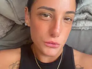 IvyBellemilfuk  live sex cam
