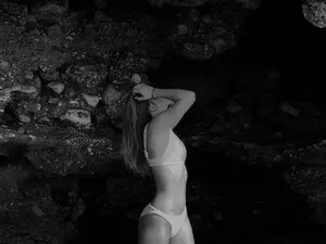 Victoria_love  live sex cam