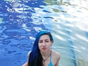 DanielleHoles  live sex cam