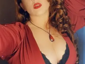 MadamTessaV  live sex cam