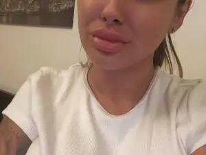 MissLexy  live sex cam