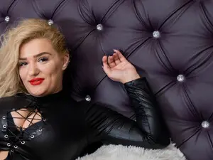 RachelGoldd  live sex cam
