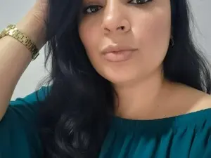 Sexysquirx  live sex cam