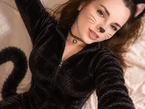 BiteTheSweet  live sex cam