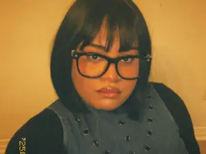 Midnightbrat  live sex cam