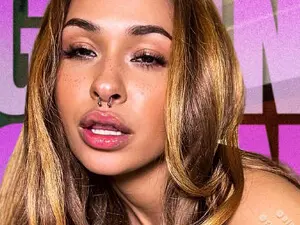 RyderSpitOnMe  live sex cam