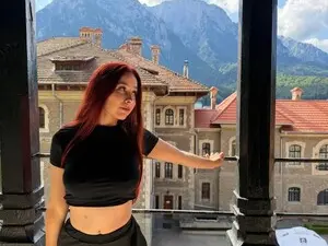 FoxyDoll  live sex cam