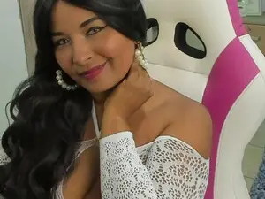 Paola_ih  live sex cam