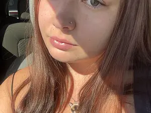 Mae_Love  live sex cam