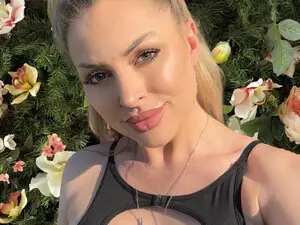 Jjjynxx  live sex cam