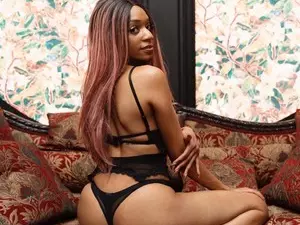 NomiJones  live sex cam