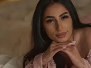 AvaLyn  live sex cam