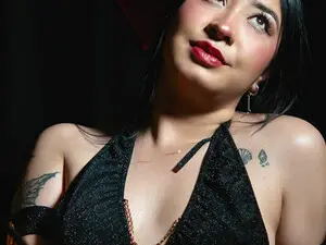 Giingerrous  live sex cam