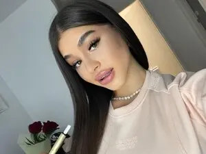 BellaNoirre  live sex cam