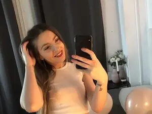 LesysFord  live sex cam