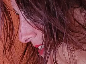 NikkiHolland1  live sex cam