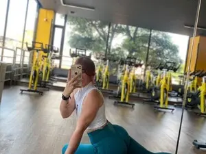 Elisaink_red  live sex cam