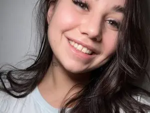 MaryMoore777  live sex cam