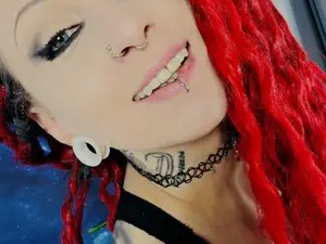 MarthaKatze  live sex cam