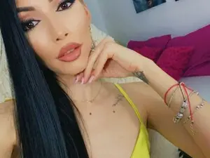 SinBrunette  live sex cam