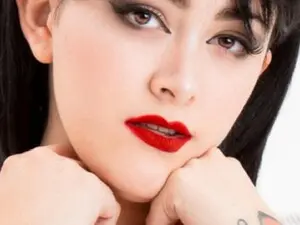 Cherrybaby  live sex cam