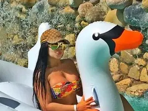 Melany_parker  live sex cam