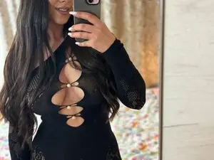 LeslieSecret  live sex cam