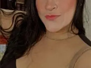 Luna_Throat  live sex cam