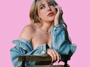 EmmaStarseed  live sex cam