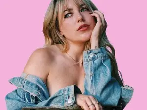 EmmaStarseed  live sex cam