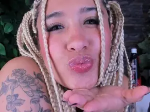 Miss_danika  live sex cam