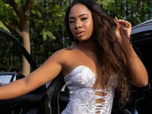 NiyiRey  live sex cam