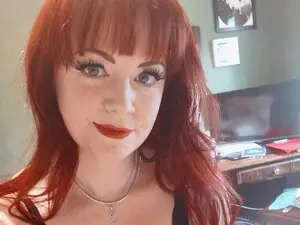 Bettybonvoy  live sex cam