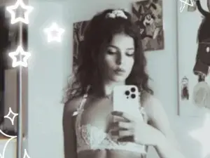 Litty  live sex cam
