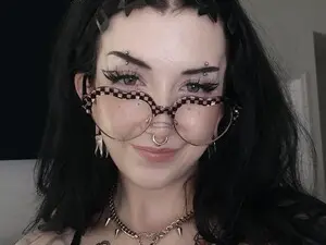 TatsnCats  live sex cam