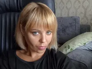 VelvetSienna  live sex cam