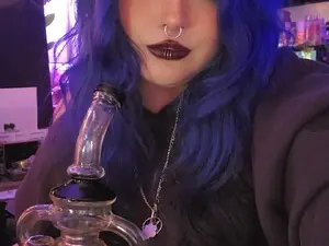 Bakakitty420  live sex cam
