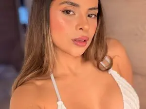 AndreaThomson  live sex cam
