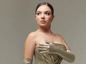 MorganHicks  live sex cam