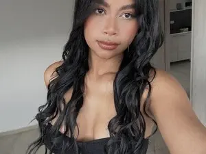 Nayah_  live sex cam