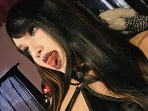 Kimmy_Vampire  live sex cam