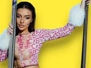 AvaMoonlight  live sex cam