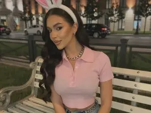 AvaMoonlight  live sex cam