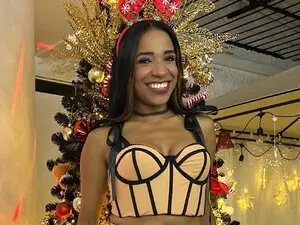 Ebony_Skye  live sex cam